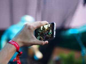 how to keep followers on instagram - kickstagram